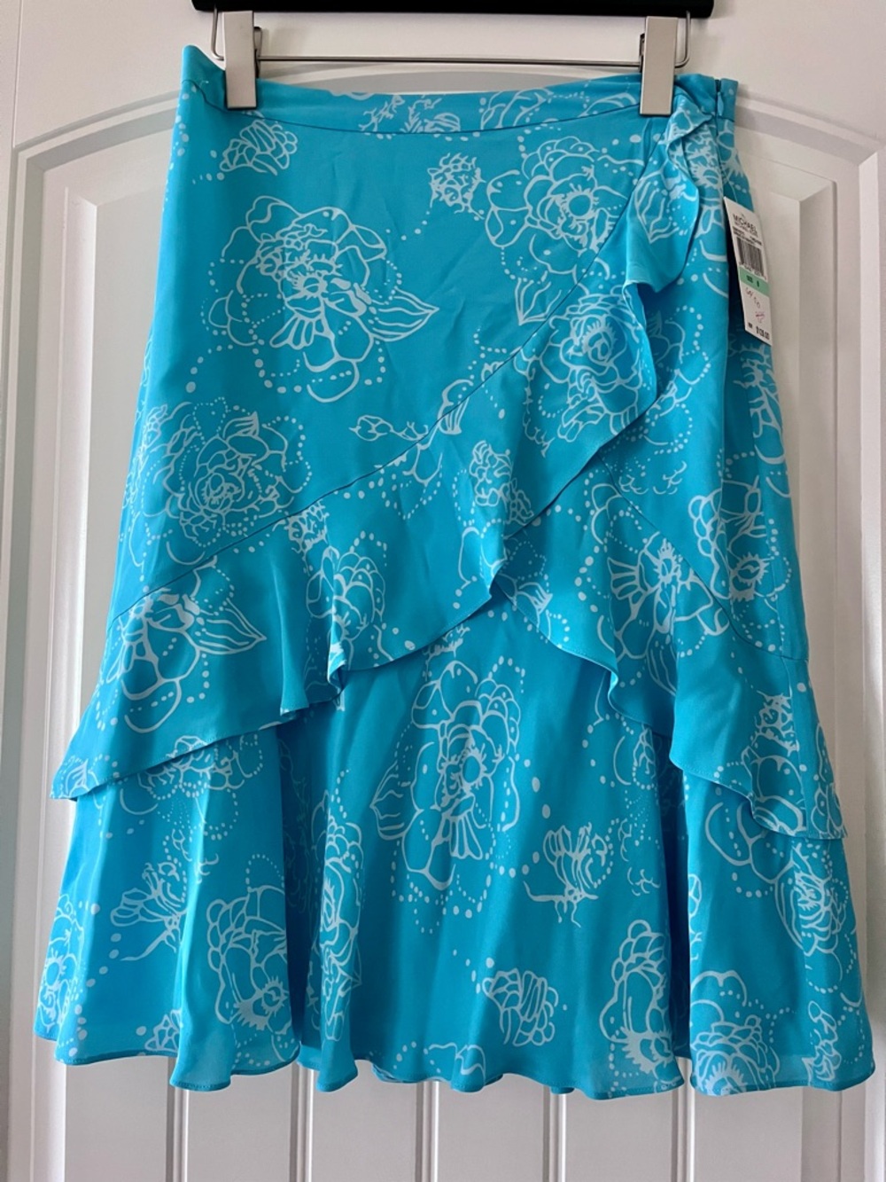 Michael Kors Turquoise and White Floral Ruffle Skirt NWT Y2K size 8 flowy